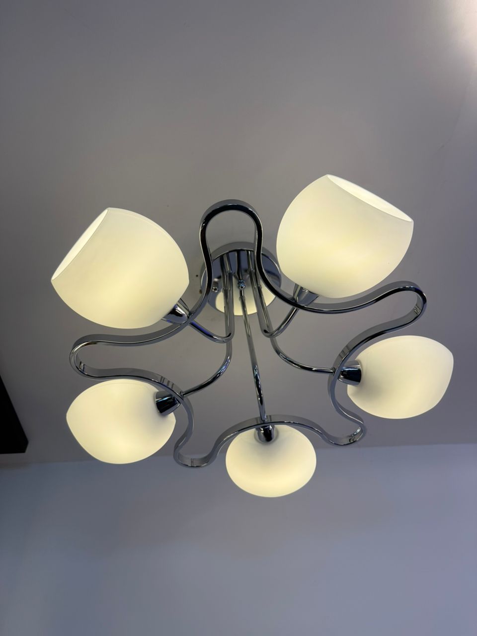 low ceilings glass chandelier/220v chrome pendant light for hotel&home/round glass ceiling light for apartment bedroom