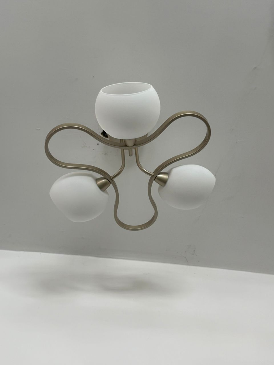 low ceilings glass chandelier/220v chrome pendant light for hotel&home/round glass ceiling light for apartment bedroom